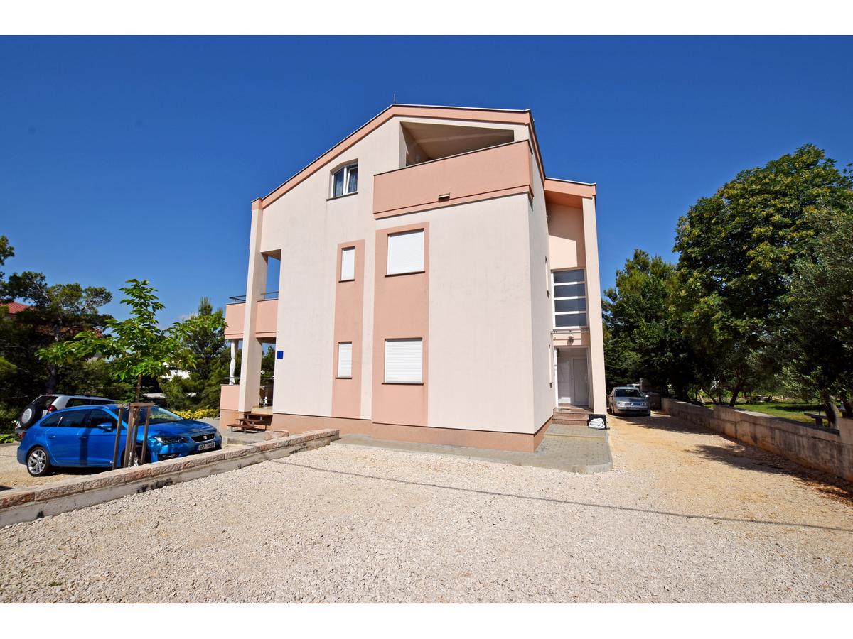 Apartman Branka Starigrad Paklenica Exterior foto